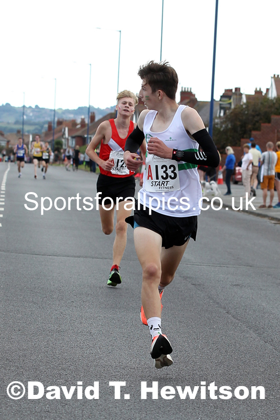 Mens under-17s 2021 Northern 6 and 4 Stage and Young Athletes Road Relays, Redcar. Photo: David T. Hewitson/Sports for All Pics